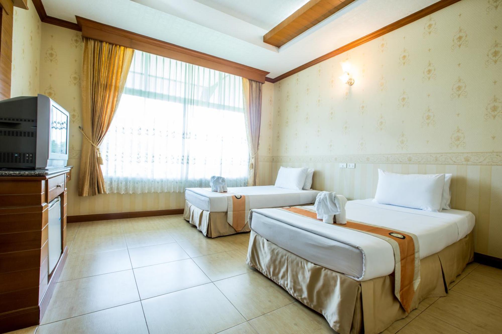 Juntra Resort & Hotel Nakhon Nayok Exterior foto